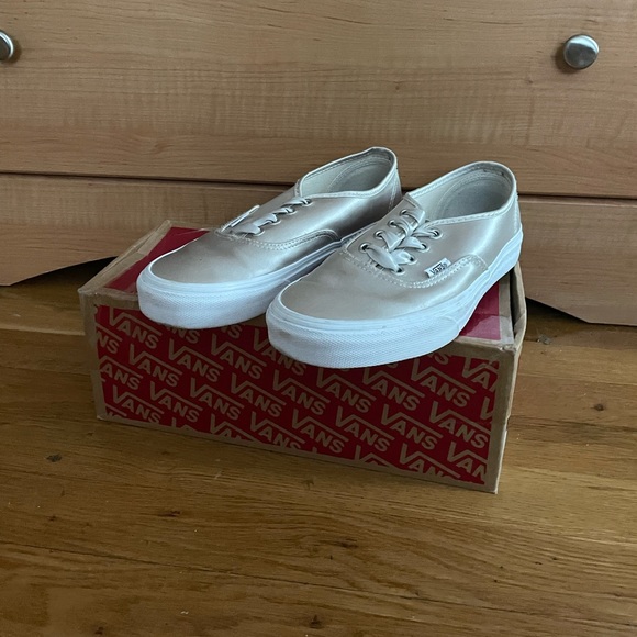 Vans Satin Shoes size 7 (women) - Picture 1 of 6